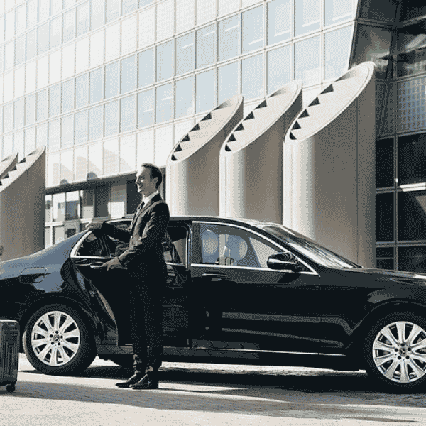 Premium Corporate Cab Services in Bhopal 1